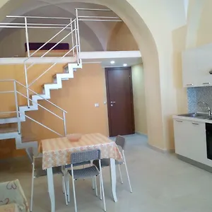 casa-valery-holiday-home.sicilyhotelsitaly.net/